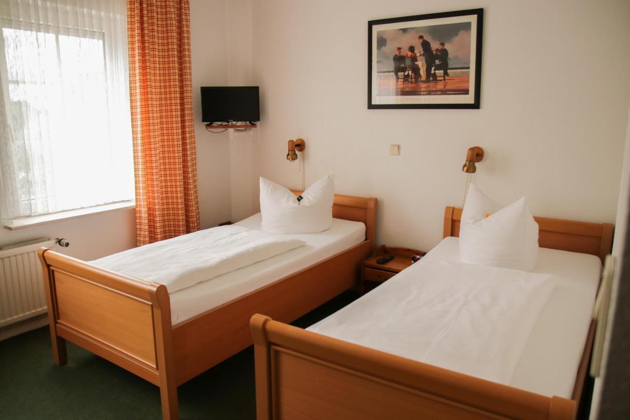 Hotel Meiendorfer Park Free Parking Hamburgo Exterior foto